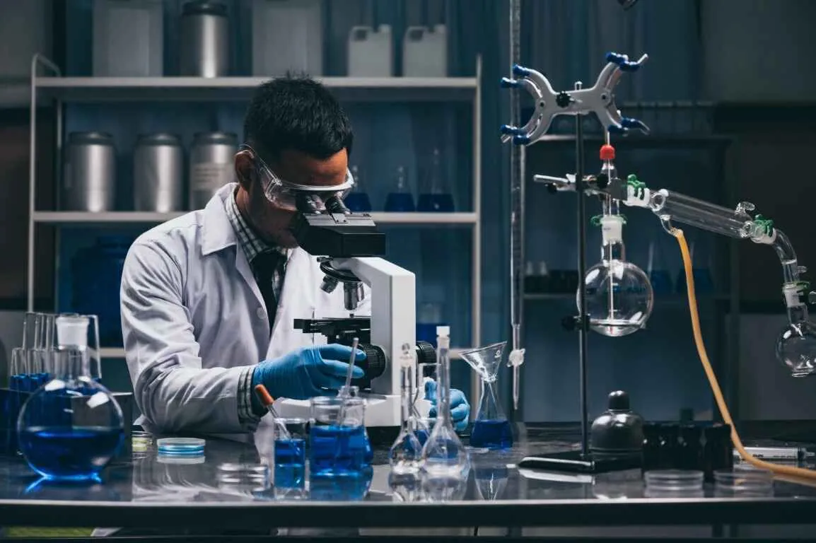 Contract research and development laboratory with scientists conducting pharmaceutical R&D